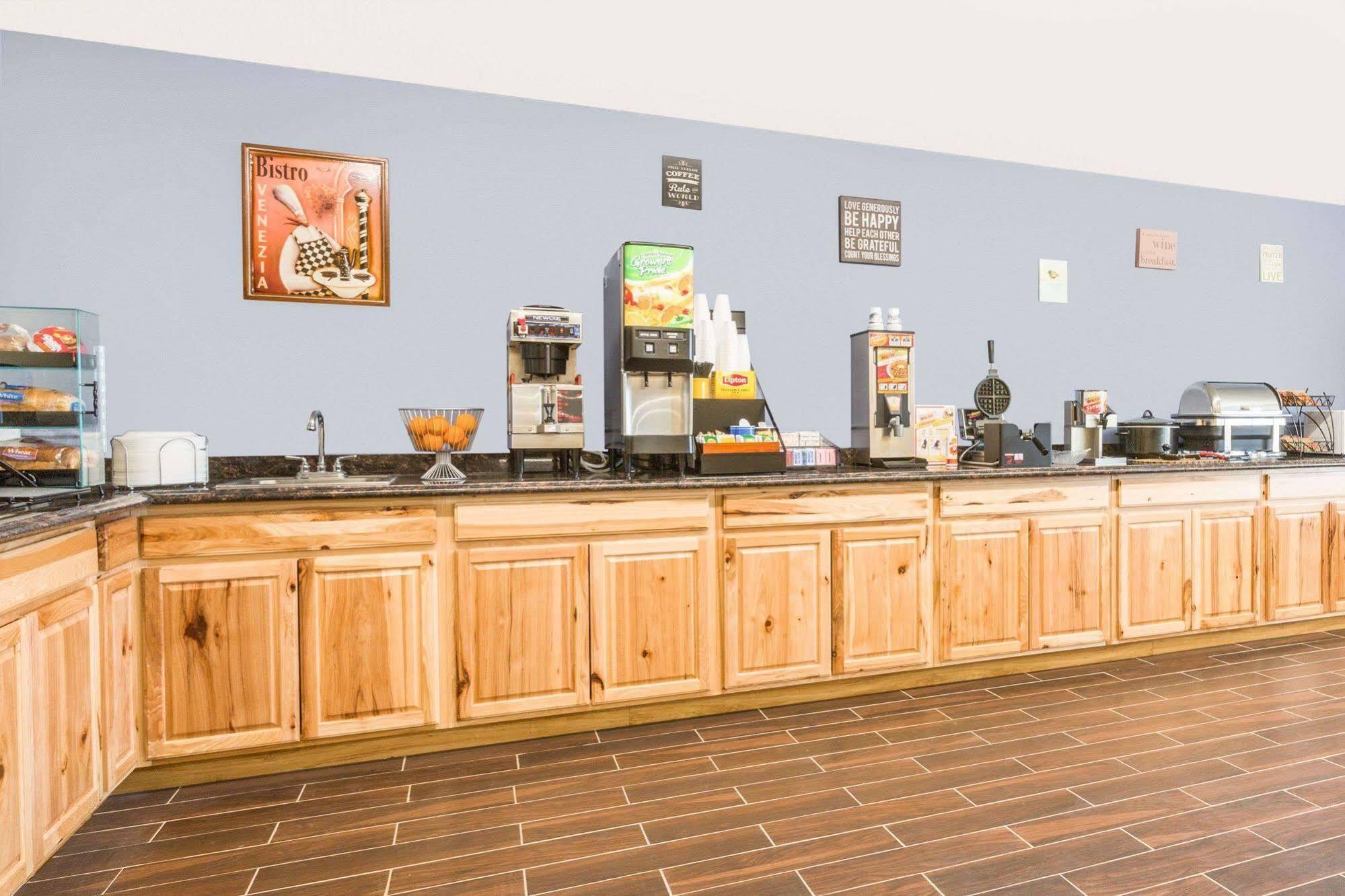 Scottsbluff Inn Eksteriør billede