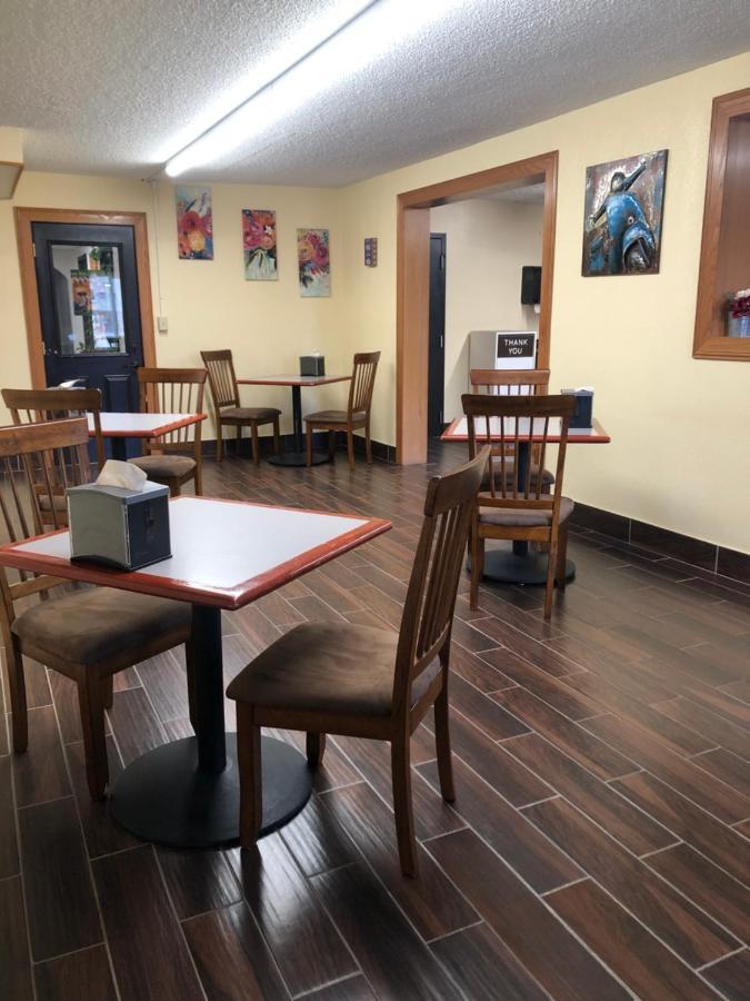Scottsbluff Inn Eksteriør billede