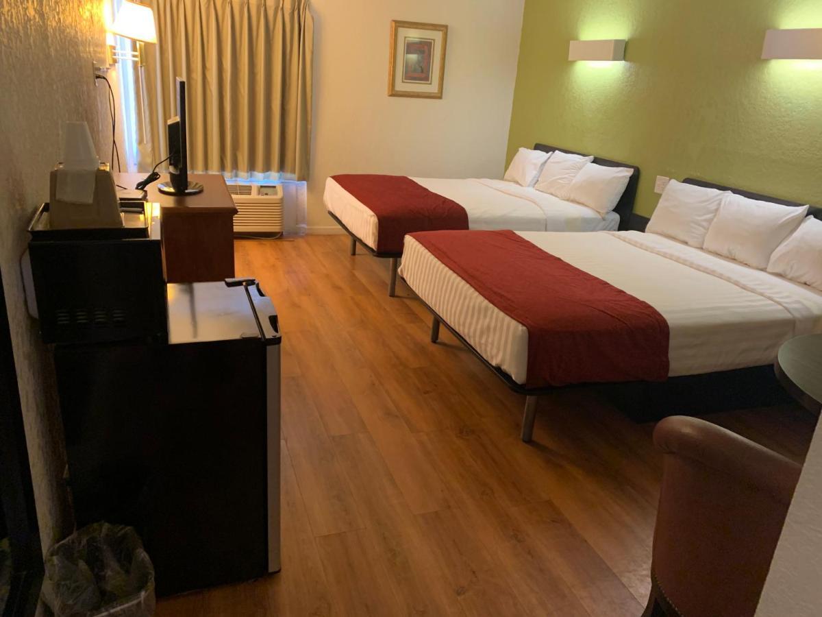 Scottsbluff Inn Eksteriør billede