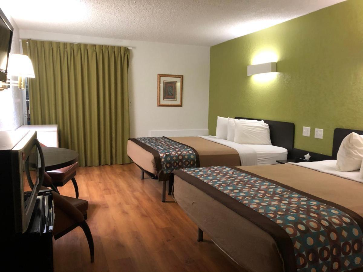 Scottsbluff Inn Eksteriør billede