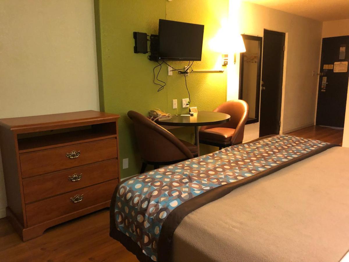Scottsbluff Inn Eksteriør billede